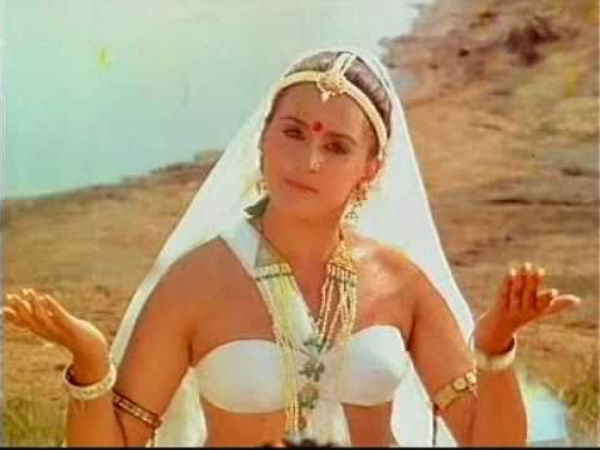 સુપર્ણા આનંદ