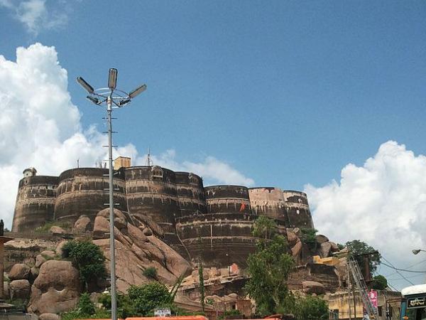 લક્ષ્મણગઢનો કિલ્લો