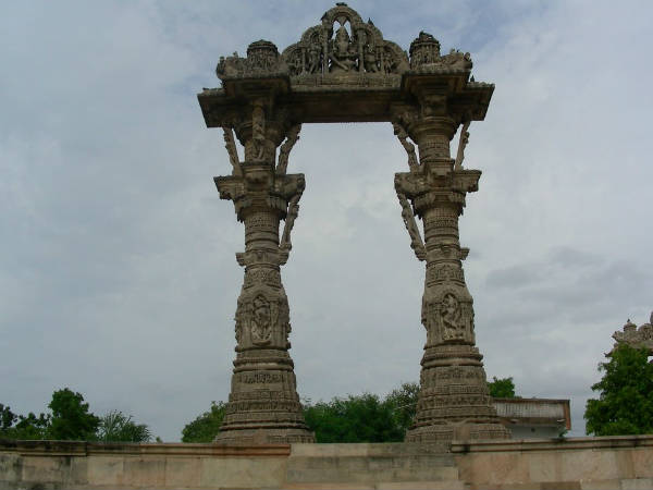 ગુજરાતના ઐતિહાસિક અને પુરાતત્વીય સ્થળોની એક મુલાકાત..