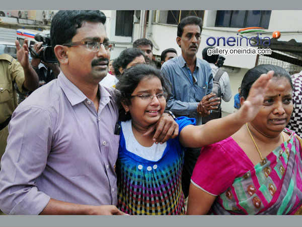 2-bangalore-blast-1 2-bangalore-blast-1