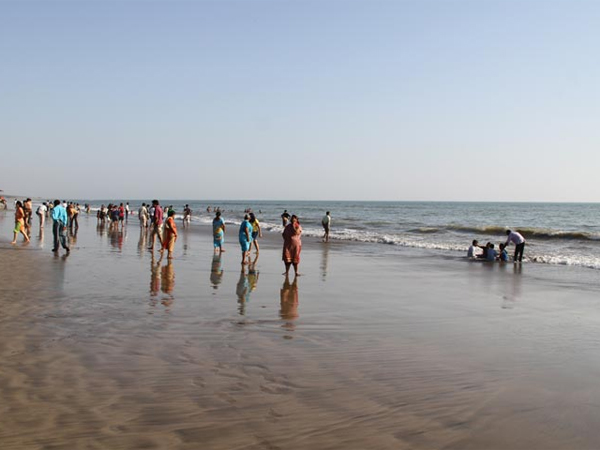 ચાલુક્ય શૈલીથી બાંધેલું મંદિર