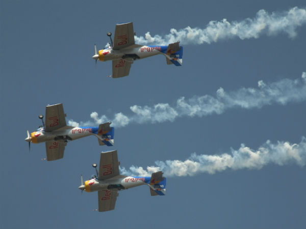 એરો ઇન્ડિયા 2015 શૉની દિલધડક તસવીરો