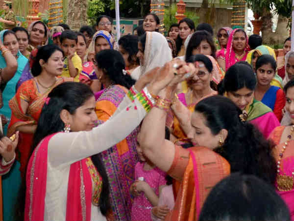 શાહી લગ્ન સાથે લાલુ-મુલાયમ બન્યા સંબંધી