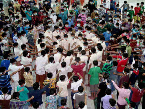સુરતના બાળકોએ લીધી પ્રતિજ્ઞા