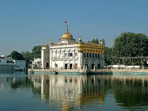 દુર્ગ્યાના મંદિર