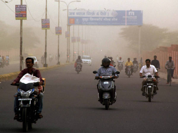 બિકાનેરમાં આવ્યું રેતીલી આંધી