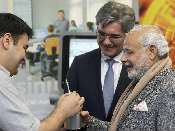 મોદીએ કરી વિદ્યાર્થીઓ સાથે રમૂજ