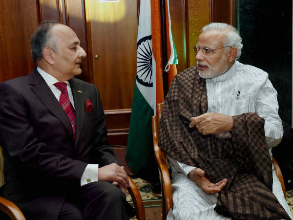 મોદી મળ્યા બોઝના પરિવારને
