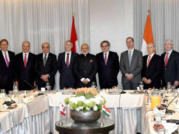 પેન્સન ફંડ જોડે મીટીંગ