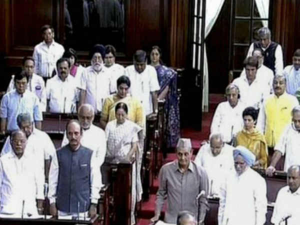 સંસદમાં ગજેન્દ્રની આત્મહત્યા પર મૌન