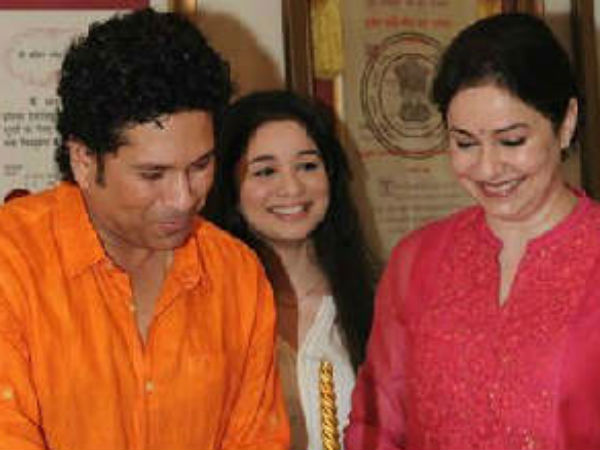 જન્મદિવસની ખાસ તસવીર