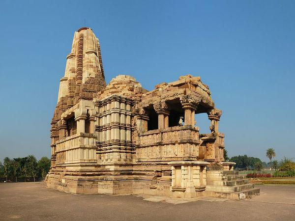 ખજુરાહો બેમિસાલ કામશાસ્ત્ર