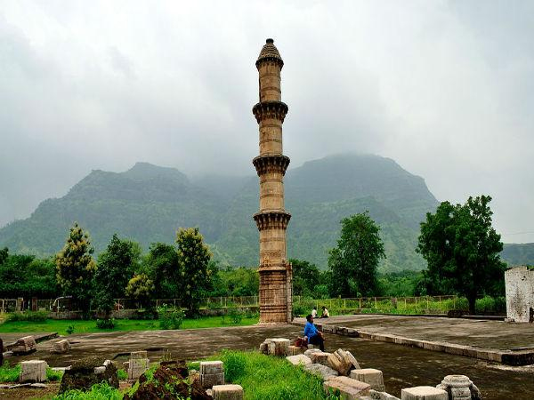 એક મીનારની મસ્જીદ