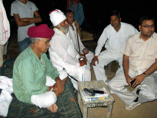 કર્નલ બૈંસલા સમેત બે હજાર ગુર્જરો સામે કેસ