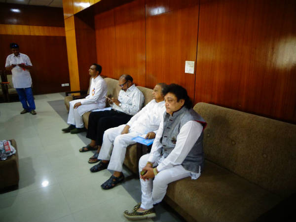 અરવિંદ સોલંકી, કોર્ટ ગાંધીનગર