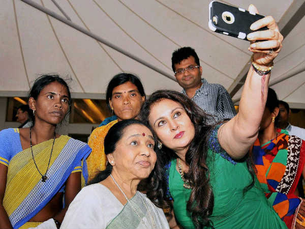 જ્યારે ખેડૂતોની મદદે આવ્યા આશા ભોંસલે