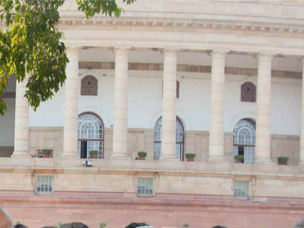 સાંસદોએ કરી સૈલરી ડબલ કરવાની વાત