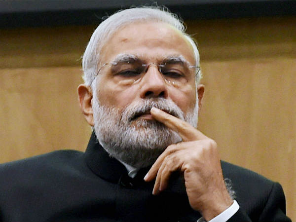મોદીએ કહ્યું ફ્લાઇટ કેમ લેટ થઇ?