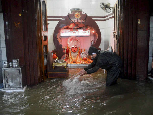 ભારે વરસાદના લીધે ઉજ્જૈનમાં પૂરની સ્થિતિ