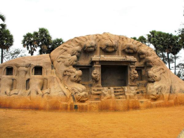 ગુફાઓ