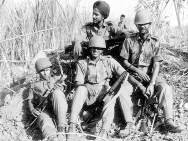 નિયમીત ભારત આવતા હતા