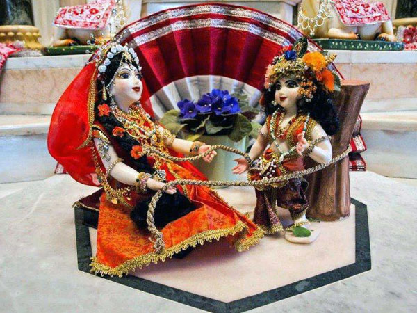 કૃષ્ણ અને યશોદા
