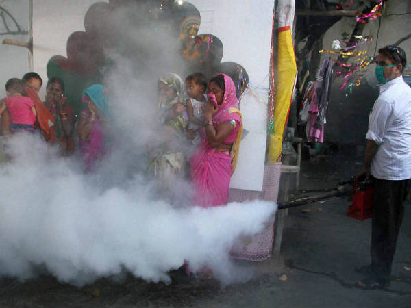ડેન્ગ્યુથી બચવા દવાનો છંટકાવ