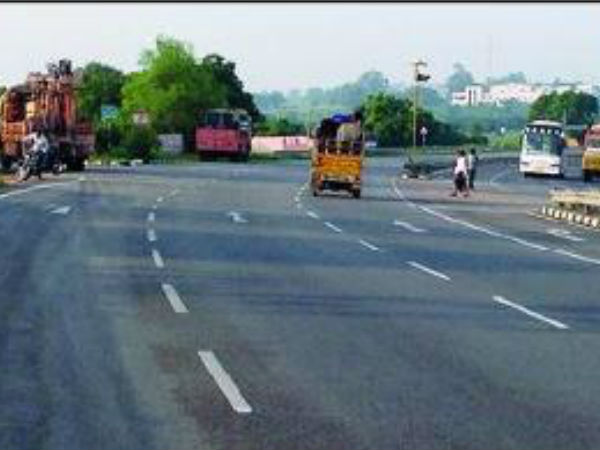 ગામમાં માત્ર એક પુરૂષ