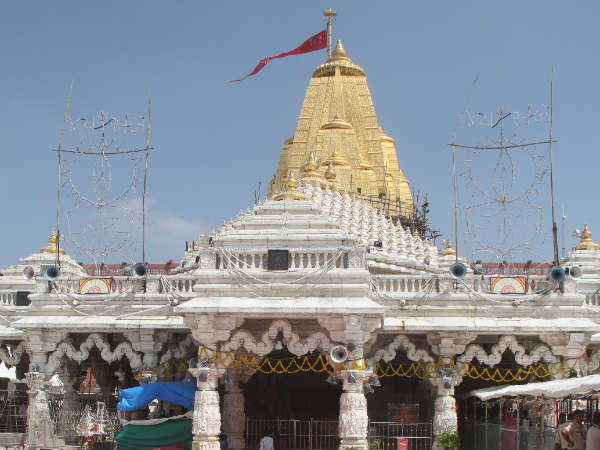 માં આરાસુરીનો સોનાનો ગુંબજ