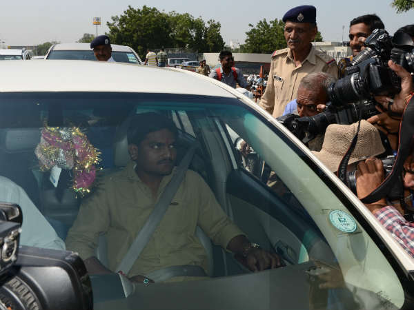 અનામત આપી શકાય તેમ છે