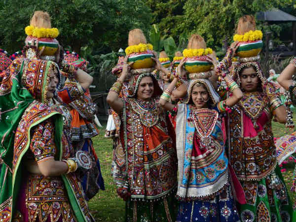 ગરબા શબ્દનો અર્થ