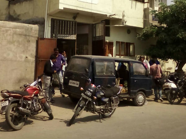 નવરાત્રી નિમિત્તે રાજકોટ આરોગ્ય વિભાગે પાડ્યા દરોડા