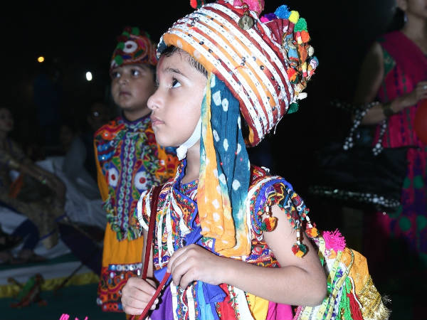 મારો ધોડો ચાલે તબડક તબડક