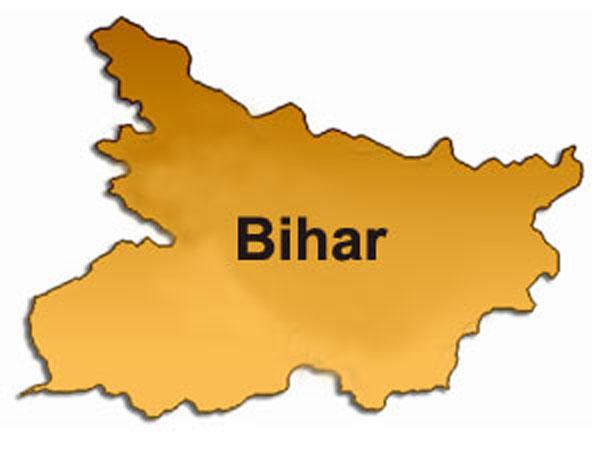 બિહાર: દિકરાની ઠાઠડી છોડીને કર્યું મતદાન