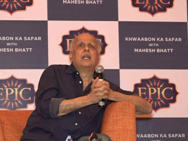 અમદાવાદ આવ્યા મહેશ ભટ્ટ, આપ્યું એવોર્ડ વાપસીને સમર્થન