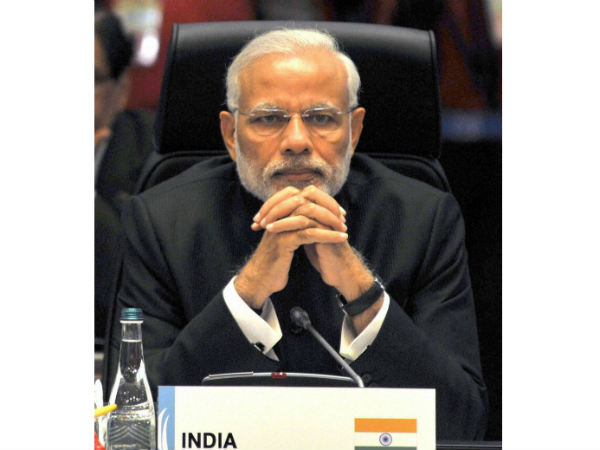 આતંકવાદ સામેની લડાઇને પ્રાથમિક્તા