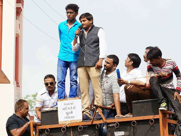 ફોઇબાના પટેલપણાં પર શક