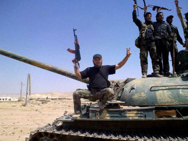 વડોદરાના એક મકાન પર લખાયું આઇ લવ ISIS