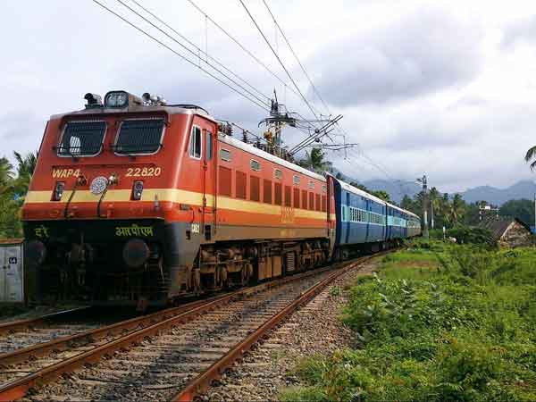 જાહેરાત દ્વારા રેલ કરશે કમાણી