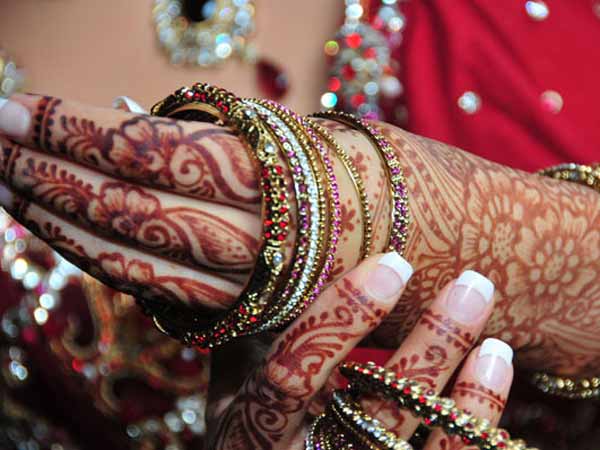 પતિથી જોડાયેલા અધિકાર