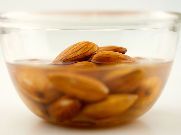 બદામ