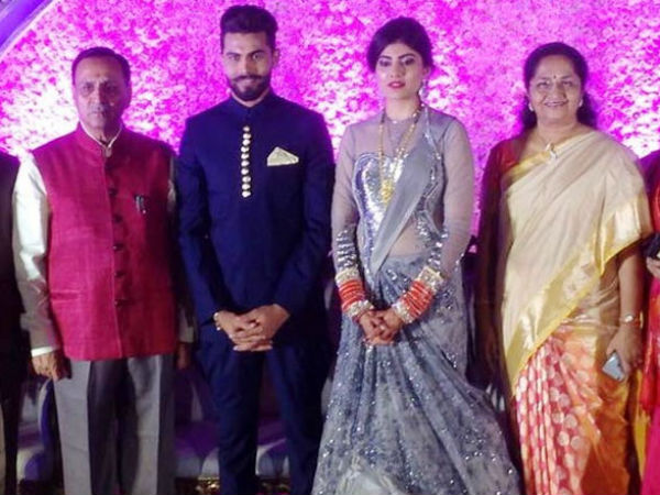 રવિન્દ્ર રીવાબાના રિસેપ્શનનમાં સગાવ્હાસા સાતે ઉમટી જાણીતી હસ્તીઓ