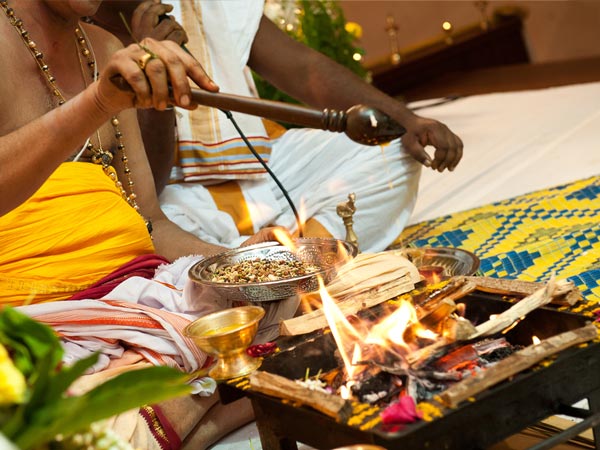 સપનામાં પૂજા થતી દેખાઈ