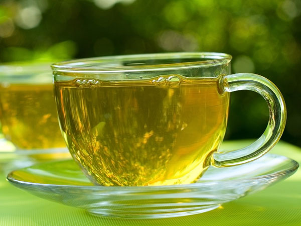 તુલસીના પાંદડાની ચા