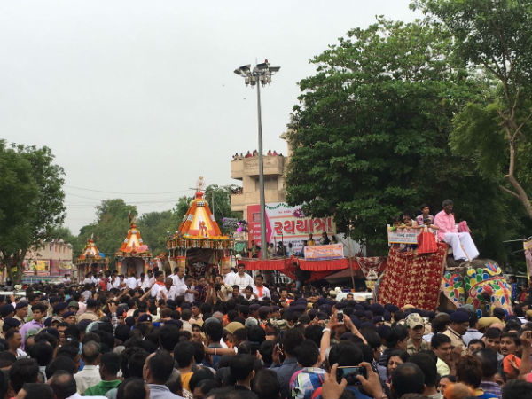 જગતના નાથની નગરયાત્રા