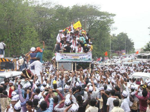 હાર્દિકની મહારેલી