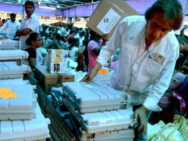 ગાંધીનગરમાં પંચાયતની ચૂંટણીનો ધમધમાટ