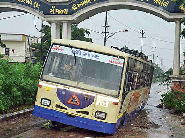 Heavy rain in Gujarat Heavy rain in Gujarat