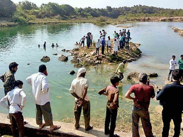 ન્હાવા પડેલા બાળકો ડૂબતા ગામમાં માતમ