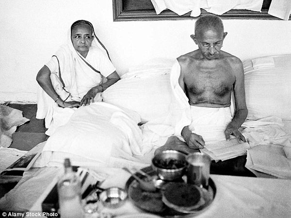 ગોળ ચશ્મા
